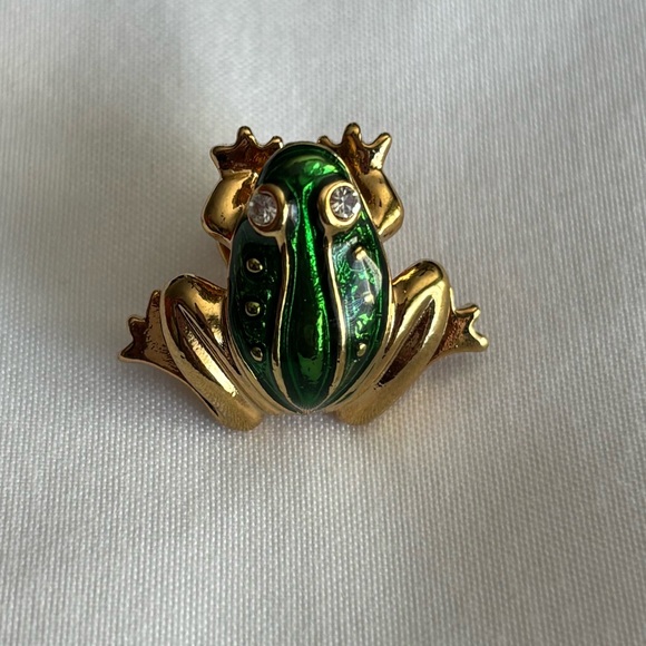 Avon Jewelry - Vintage Avon Frog Brooch | Gold Tone Green Enamel | Rhinestone Eyes